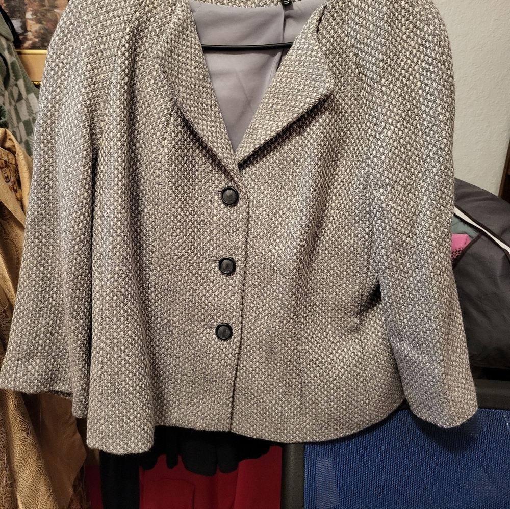 Talbots Gray Textured Three-Button Blazer - image 1